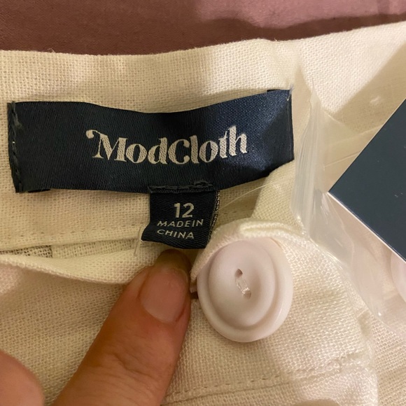 White linen button-down midi skirt - Picture 3 of 6